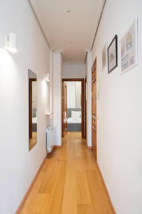 Flat In Barrio De Las Letras / Cervantes20 Мадрид Экстерьер фото