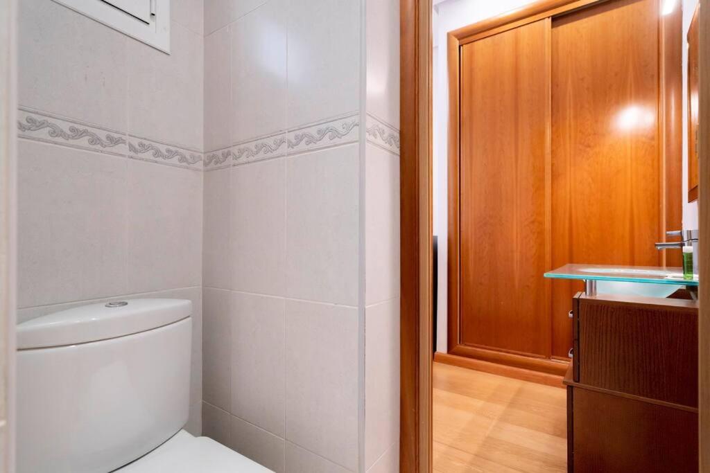 Flat In Barrio De Las Letras / Cervantes20 Мадрид Экстерьер фото